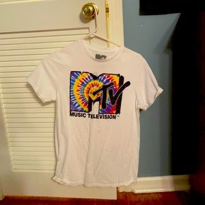 mtv graphic tee